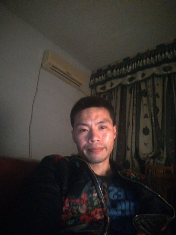 性情男儿的第一张照片--泰宁相亲网