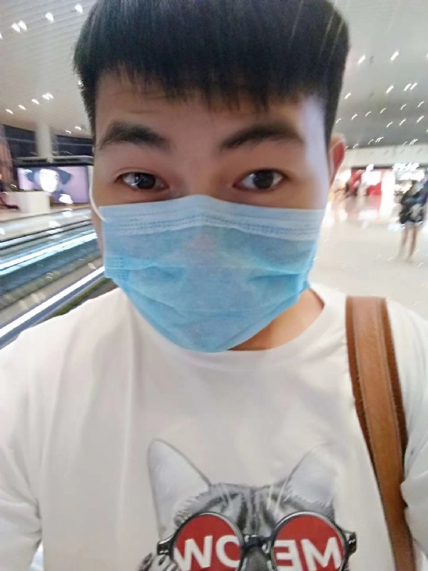 咔咔一顿的第一张照片--泰宁相亲网