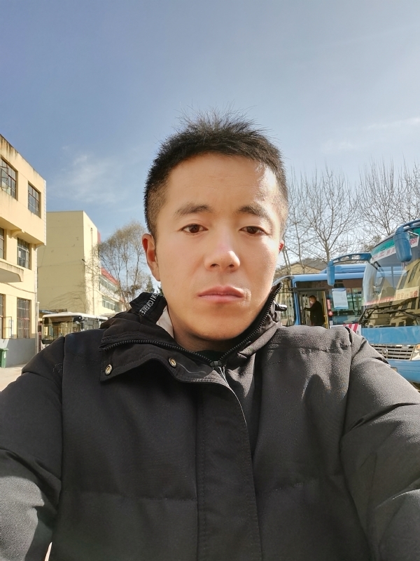 孤独的云的第一张照片--泰宁相亲网