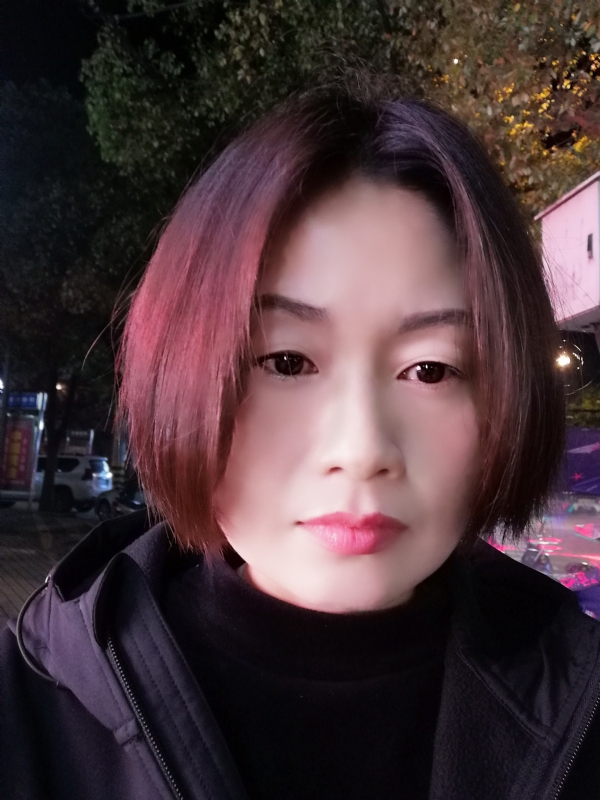 风中百合的第一张照片--泰宁相亲网