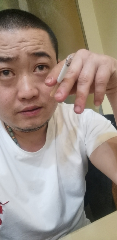 孤独的螃蟹的第一张照片--泰宁相亲网