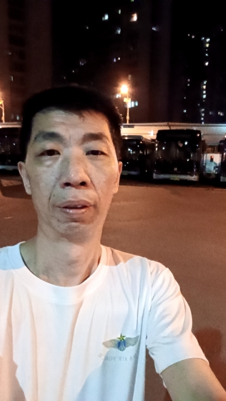 小丑的第一张照片--泰宁相亲网