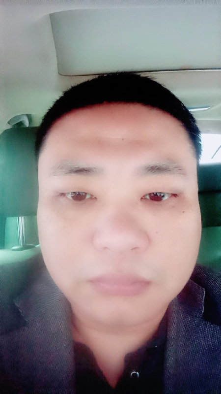 向日葵的第一张照片--泰宁相亲网
