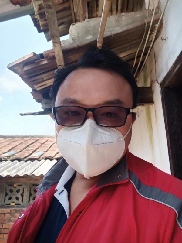 如影随形的第一张照片--泰宁相亲网