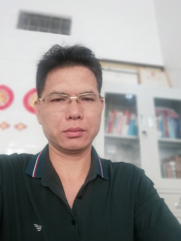 后视镜的第二张照片--泰宁相亲网